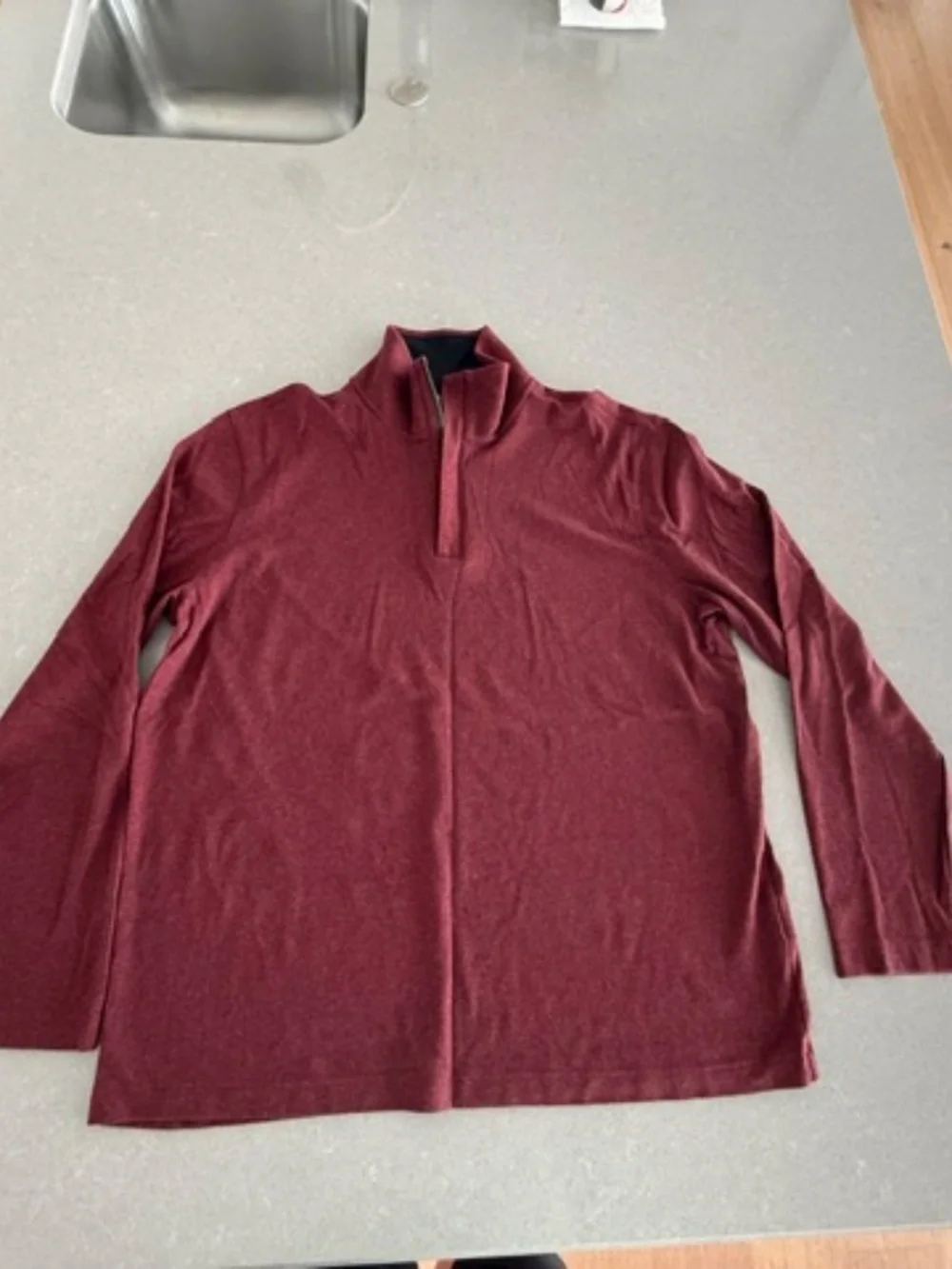 Men's XL Banana Republic Luxury Touch Half-Zip Maroon 1/4 Zip Shirt Barely worn